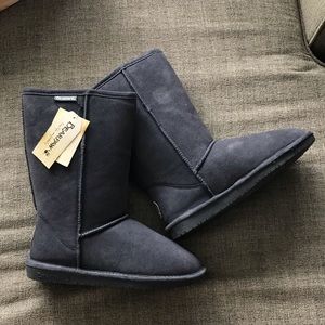 BEARPAW Emma short boot brand new w/ tags …
